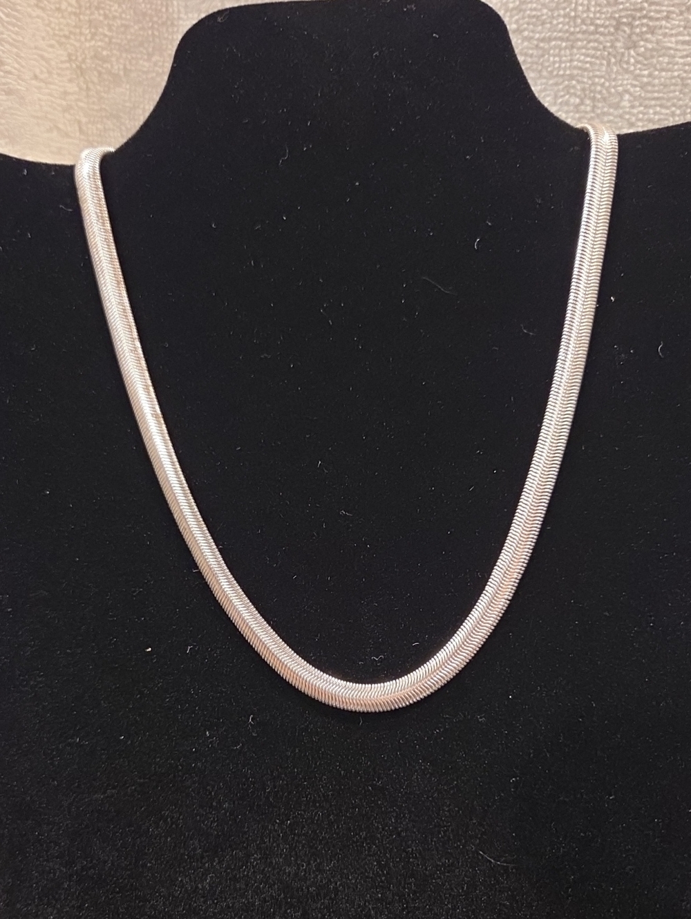 TRIFARI SILVER-TONE SNAKE CHAIN NECKLACE